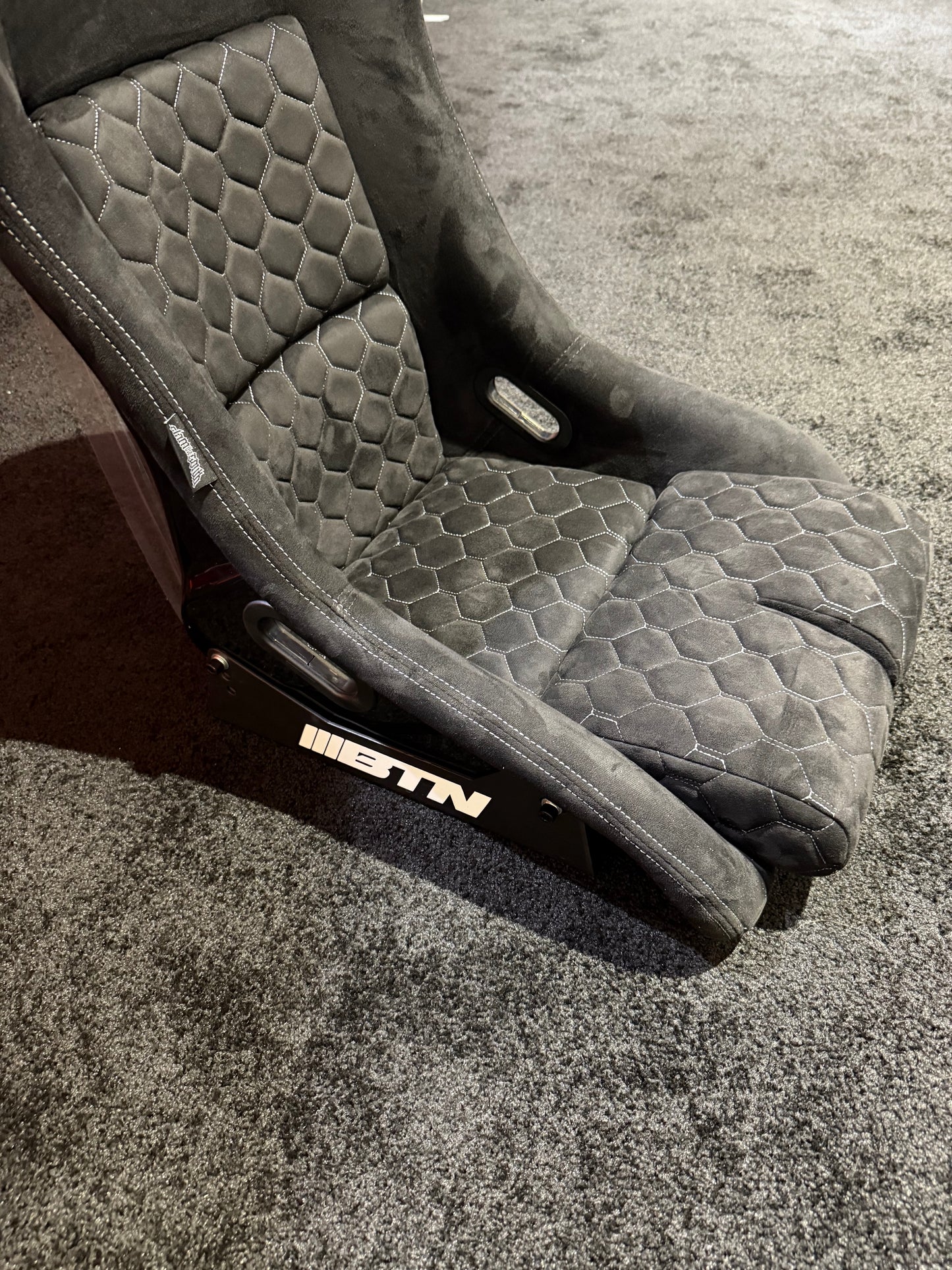Limited STS Bucket Seat